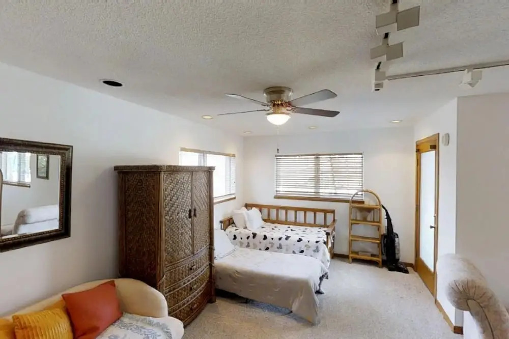 Crescent Moon #65848 5 Bedrooms 4 Bathrooms Home