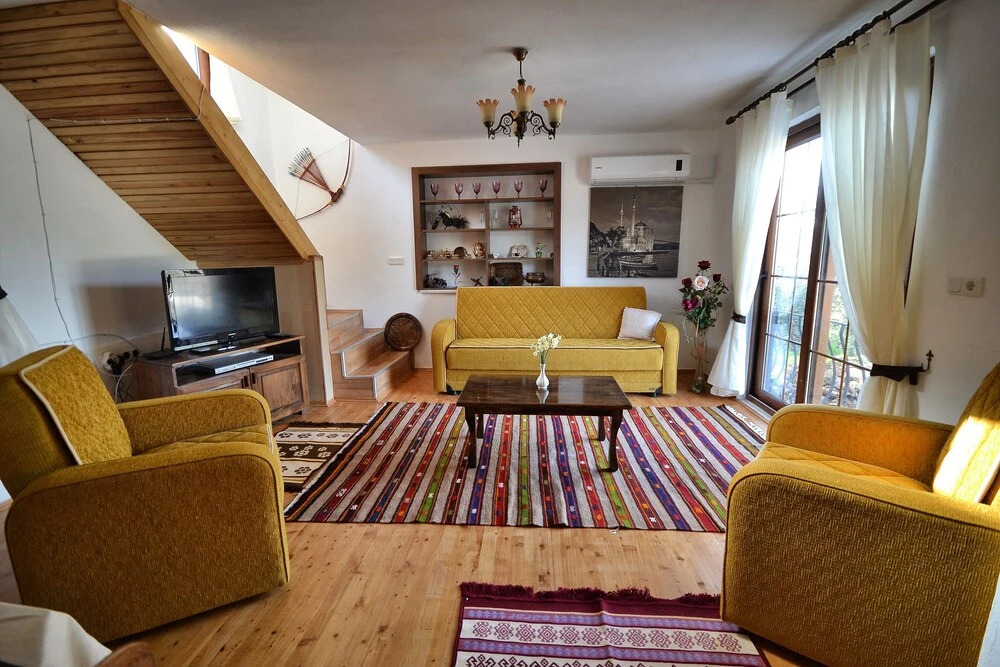 Villa Teo 1 by Helaltatilvillari
