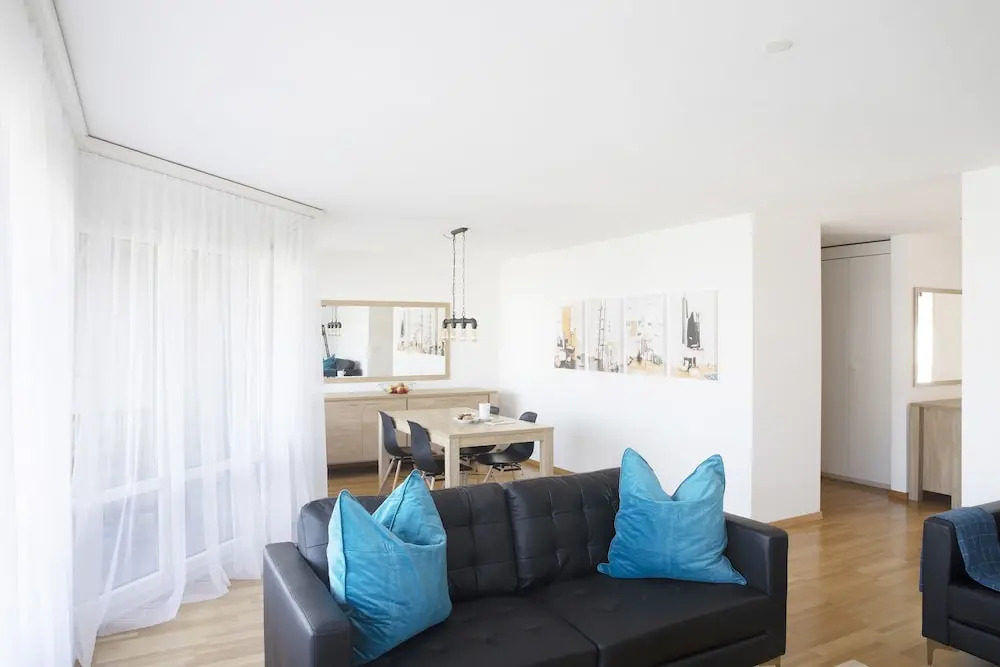 Nest - Baarerstrasse 20