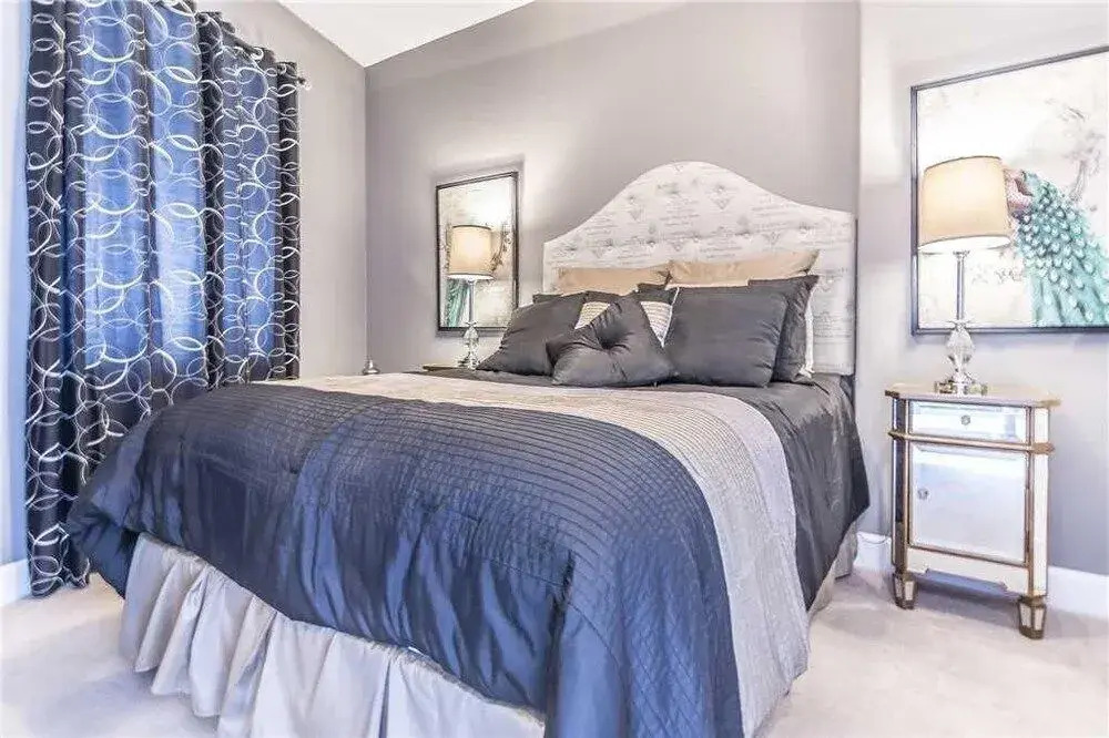 Grand Pointe 605 - 3 Br home by RedAwning