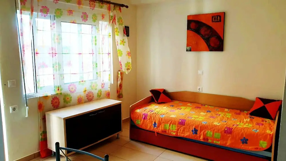 Homy Lovely House Only 1 Min From Sea