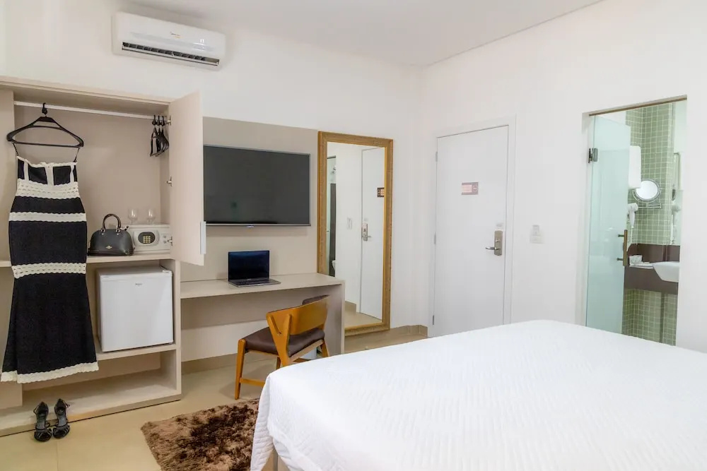 Brii Hotel