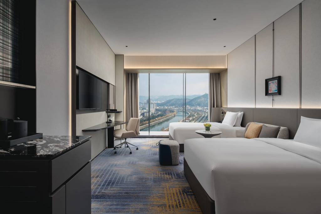 Crowne Plaza Shangluo