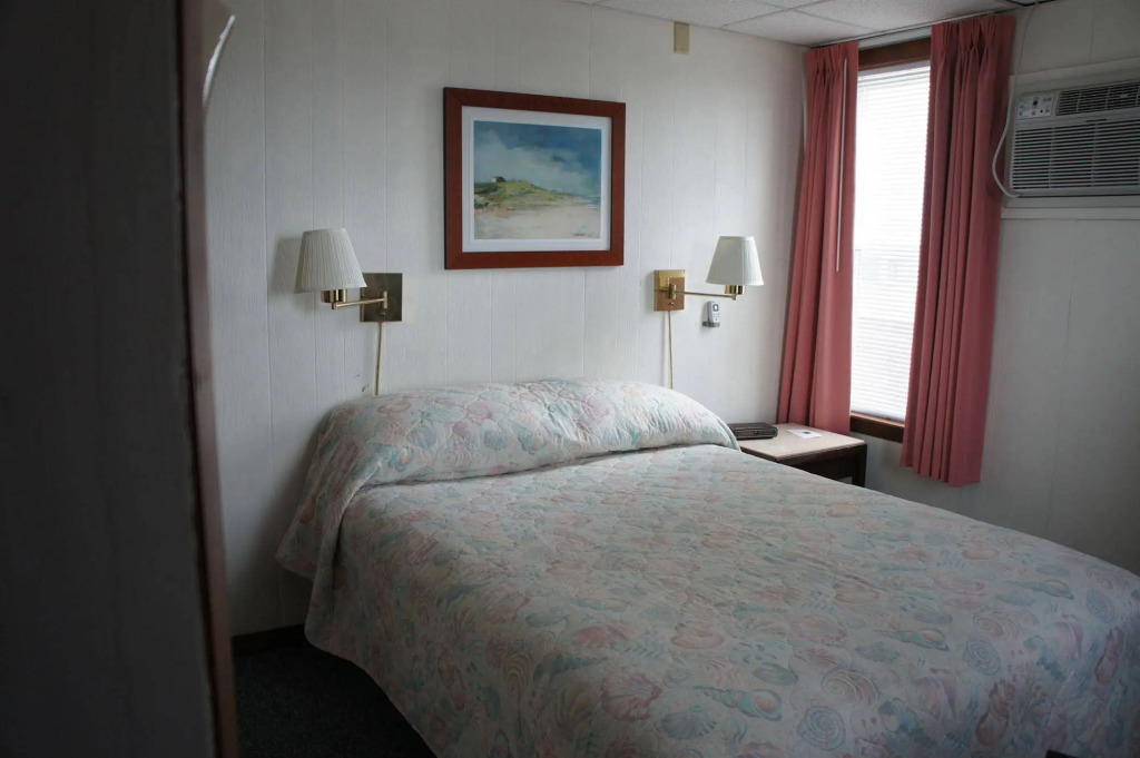 Hillcrest Inn