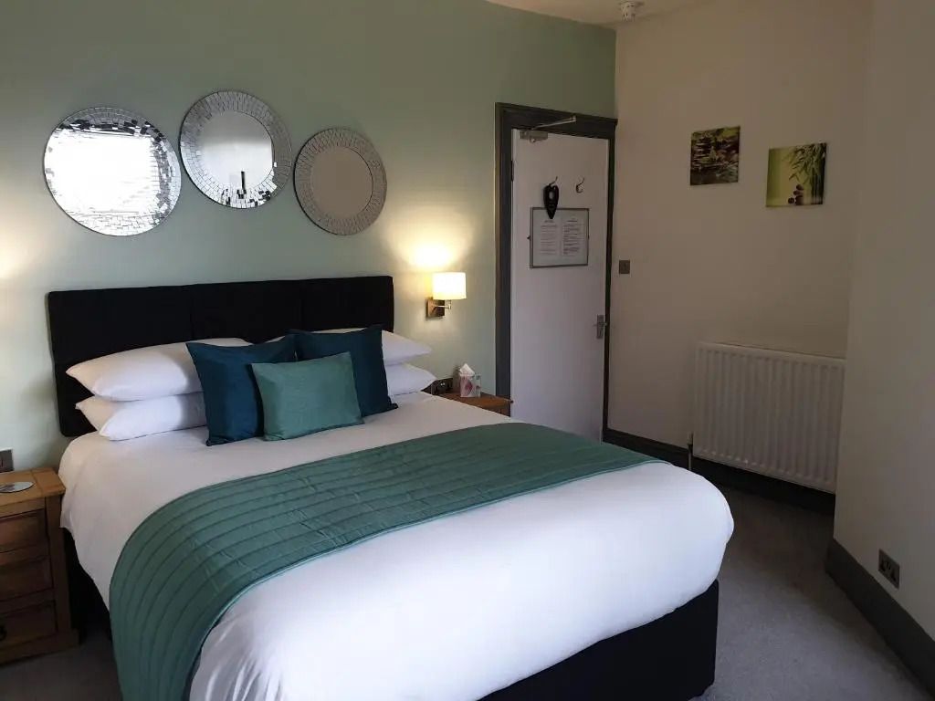 Compston House B & B