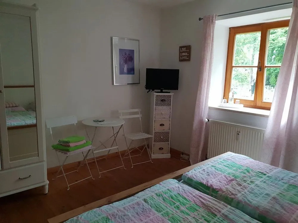 Martinas Place Bed & Breakfast