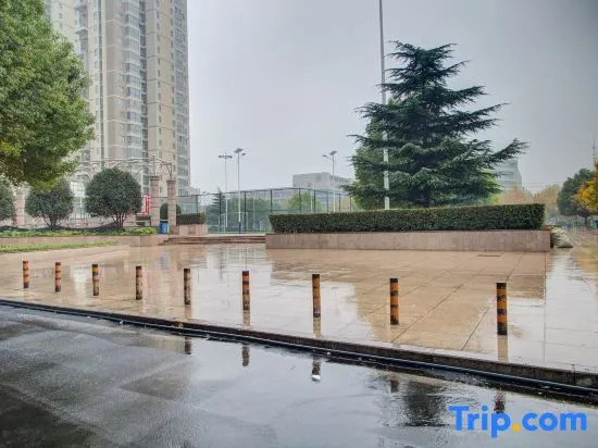Starway Hotel Zhengzhou Xingyang New Area
