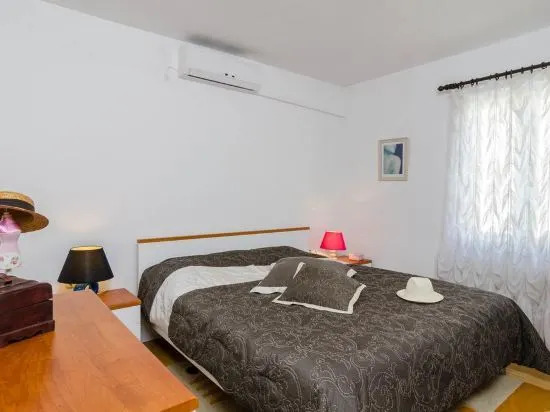 Apartments Vesna