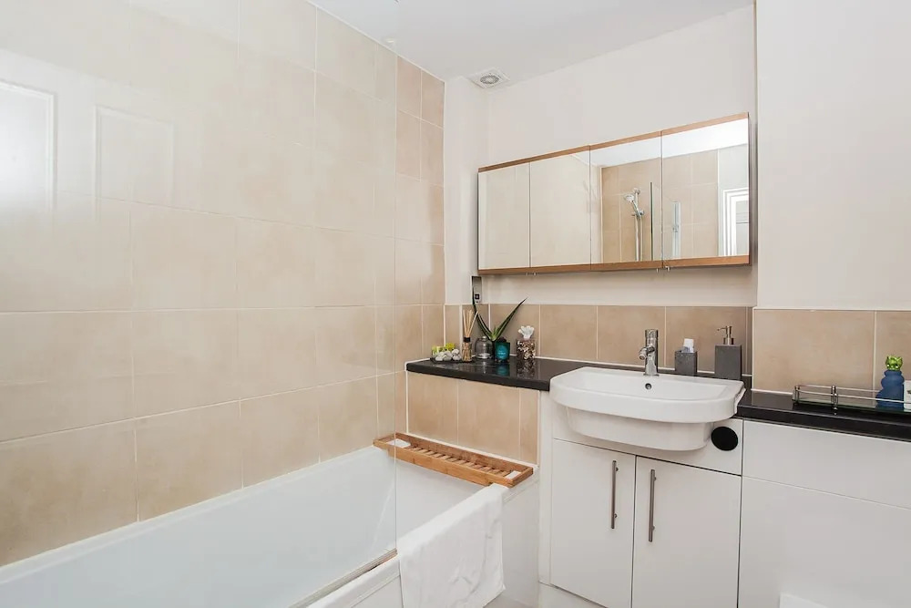 West Kensington 1 Bedroom Flat