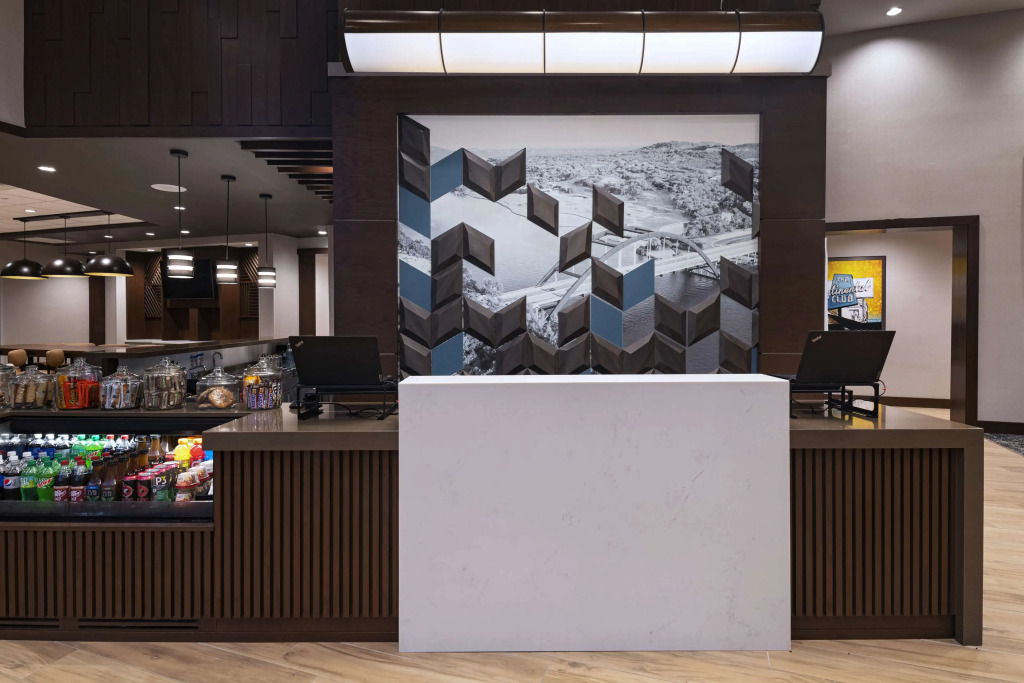 Hyatt Place Austin / Lake Travis / Four Points