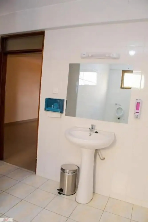 Kiandani Hotel