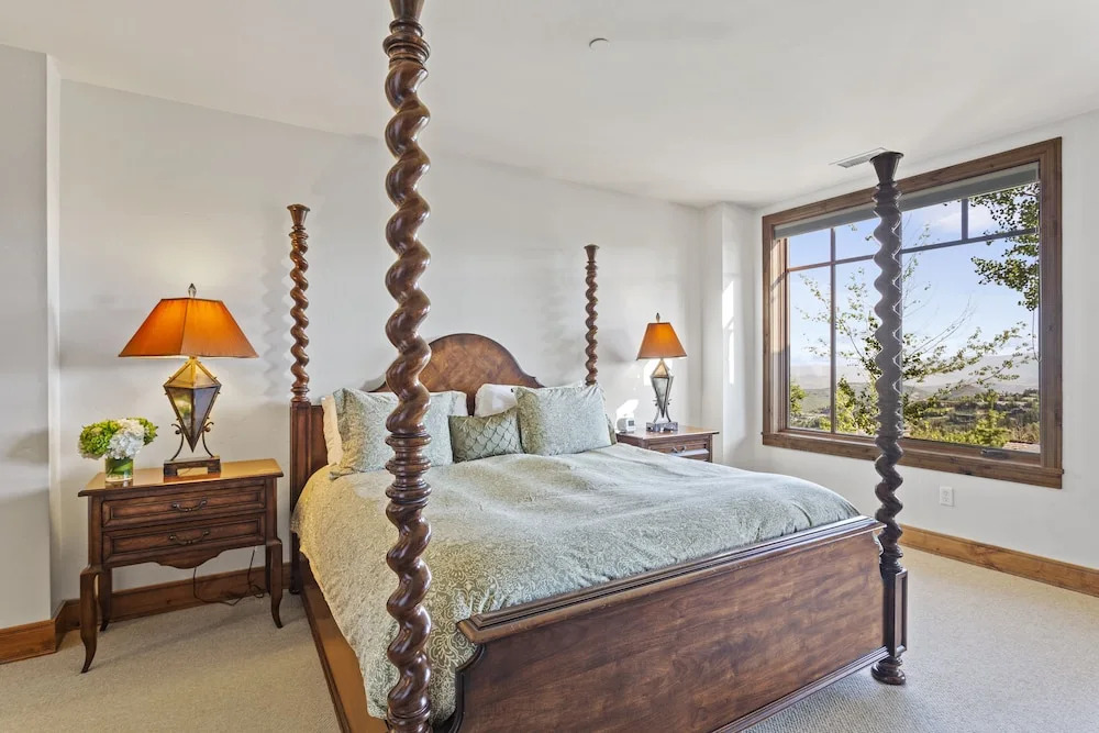 Shooting Star Lodge at Deer Valley Resort - Two Bedroom Residence #203 2 Condo