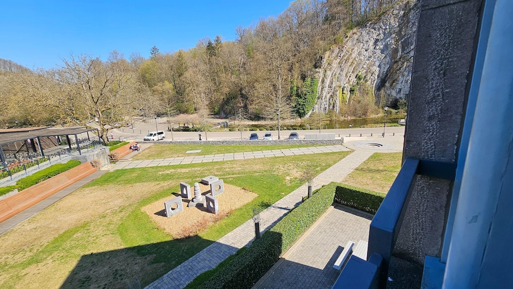 Spacious Durbuy Apartment for 6