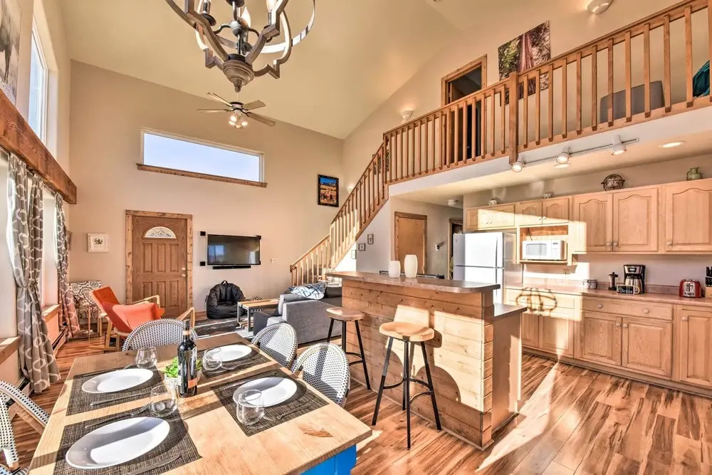 Nathrop Getaway w/ Collegiate Peak Views!