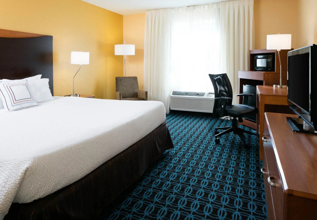 Fairfield Inn by Marriott Kansas City Internationa