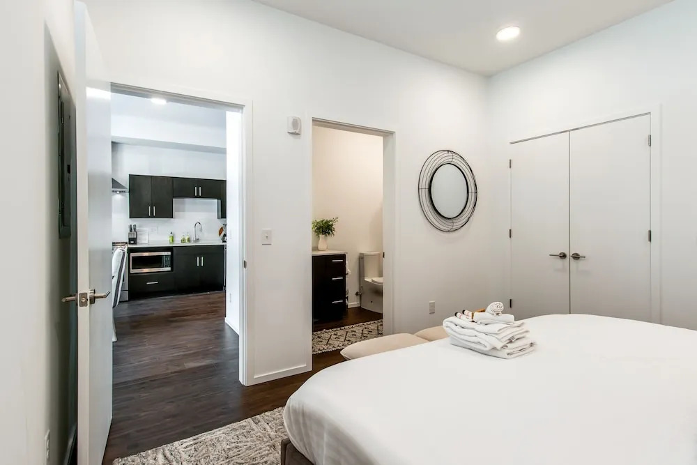 Illume New Elevated Community All-suite Layout 2 Bedroom Condo