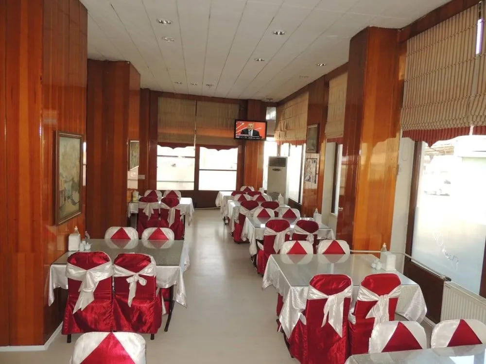 Ekinci Otel