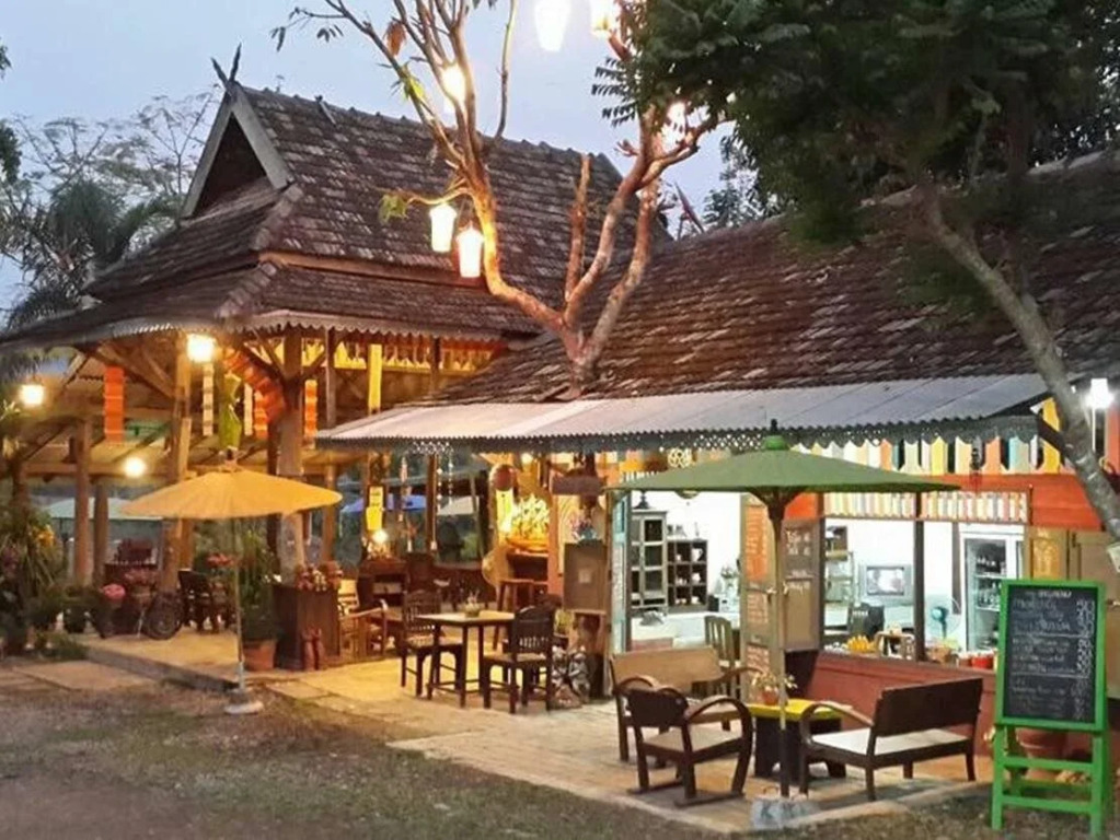 บ้านไม้คนเมือง Baan Mai Kon Muang Pai Resort