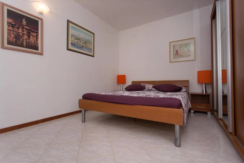 Charming modern house with the new swimming pool - apartment Maya 2