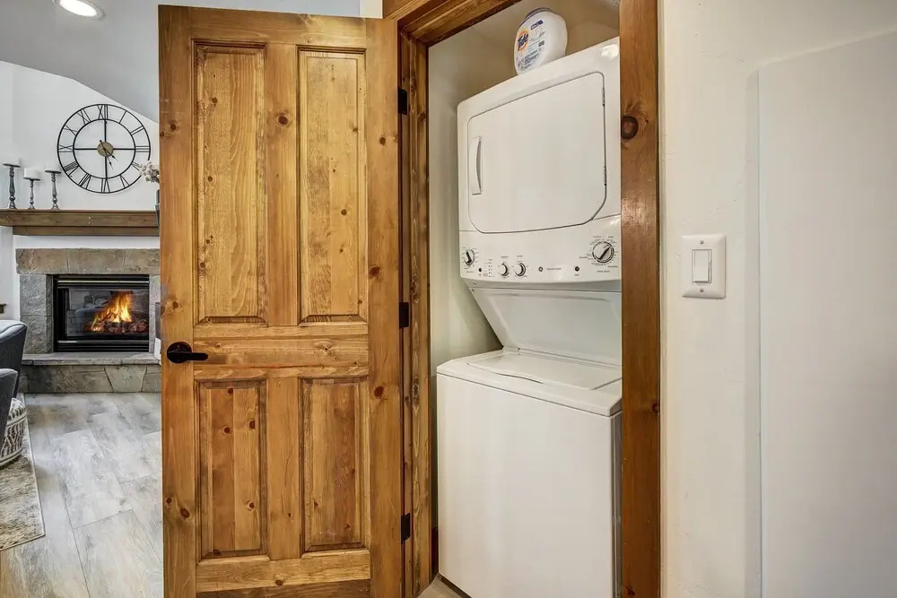 Arrowhead Village Premium 3 Bedroom Condominium 3 Condo