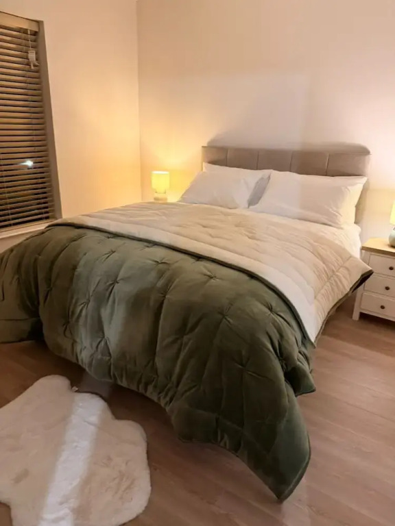 Modern Entire Home Retreat in Newry