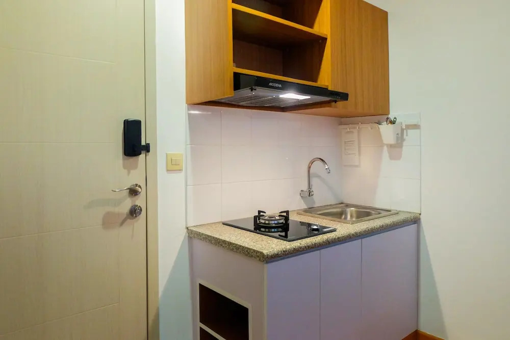 Spacious Studio Apartment at Grand Center Point