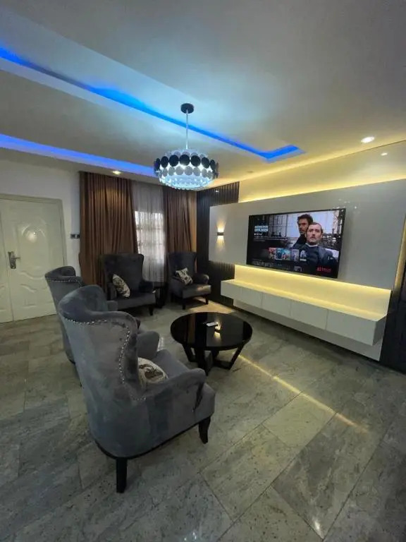 Luxury 4 Bedroom In Magodo
