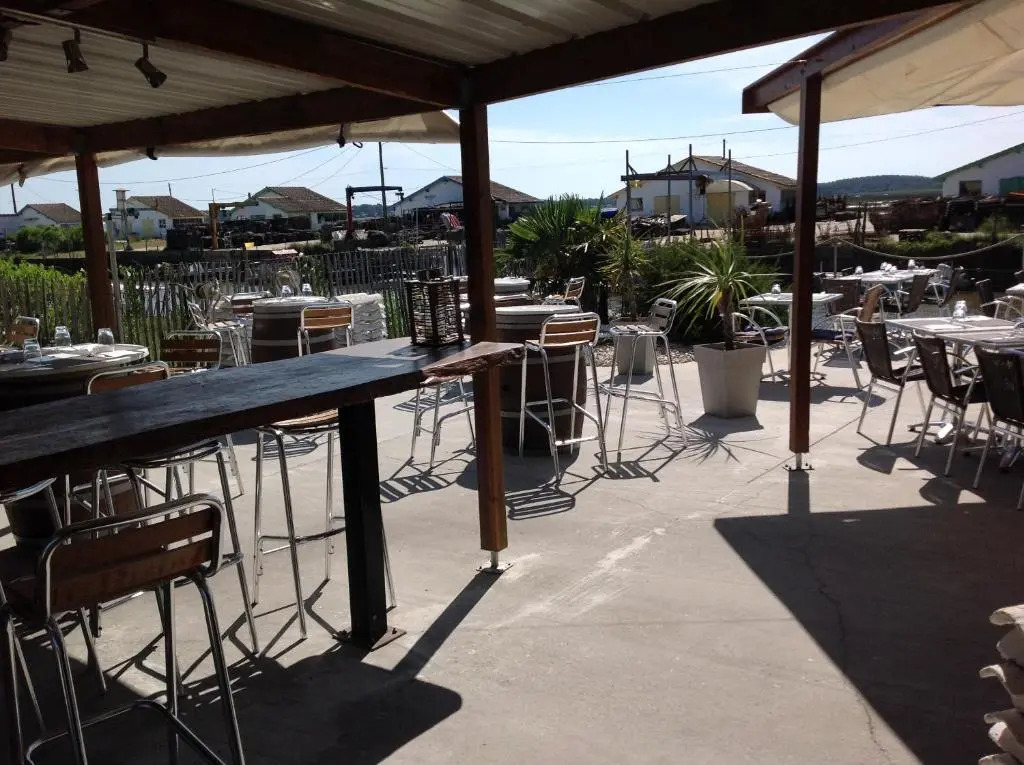 Appart Terrasse Végétale bord Plages bassin