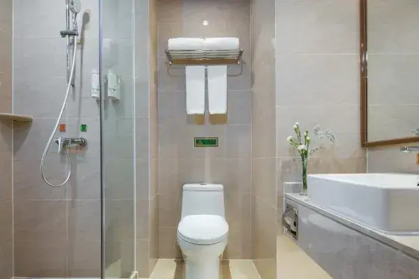Vienna International Hotel (Dongguan Qingxi  Mountain Scenic Area)