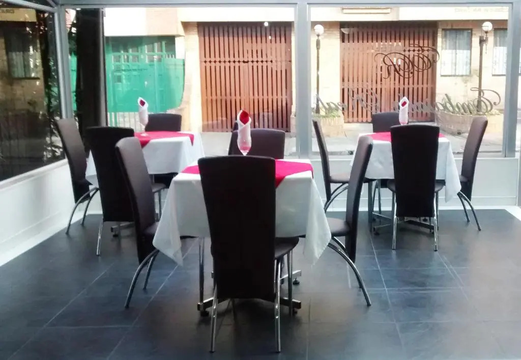 Hotel Embajada Real