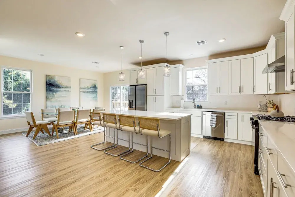 Walk to Keansburg Beach! Family Home w/ Pool