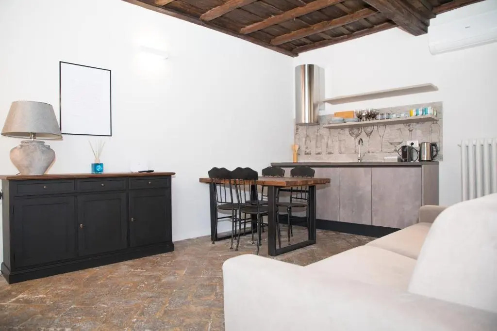 Suityrhome Rionemonti 16