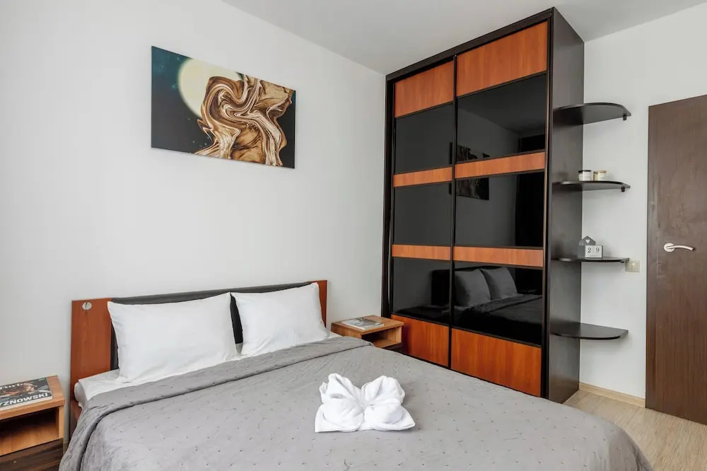 Modern 3-rooms apartment Musical Theater