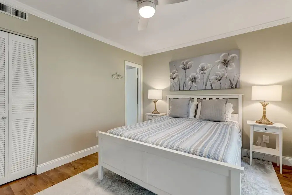 Sunset Bliss: 2BR Condo w/ Pool in Amelia Island