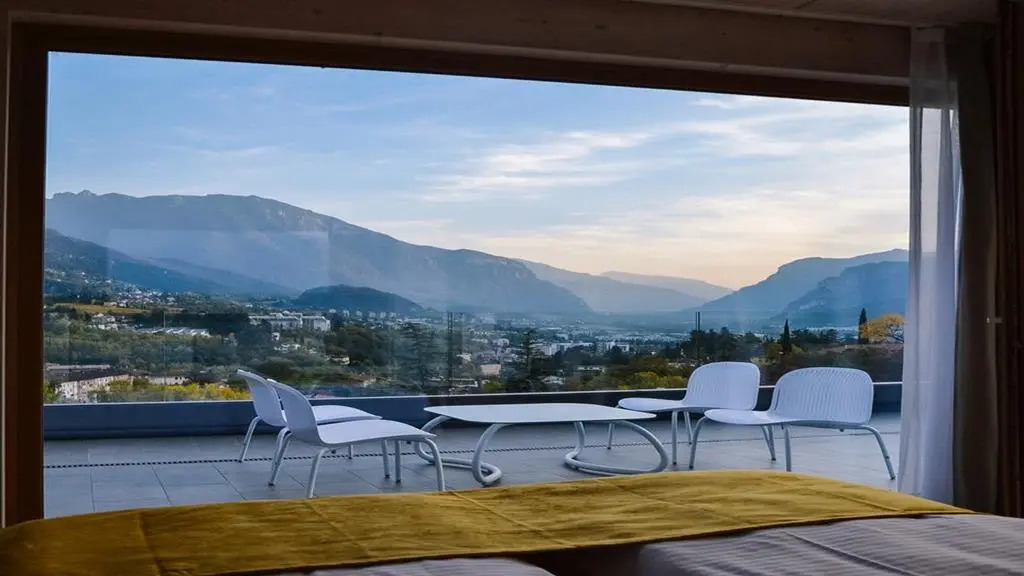 Be Place Adult Friendly Hotel
