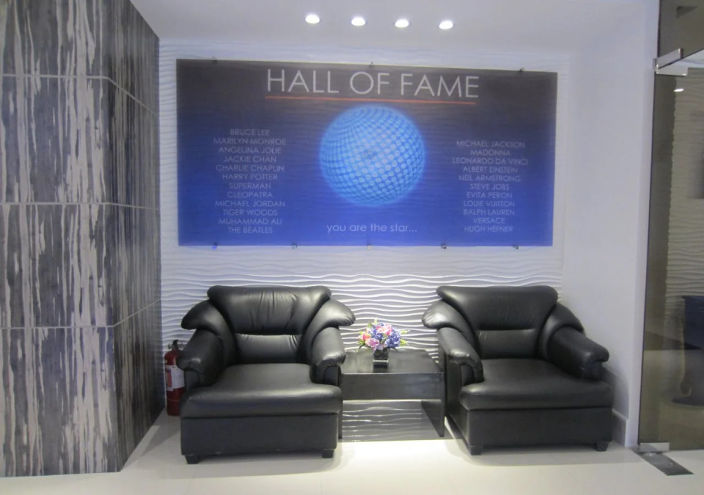 Icon Hotel Timog