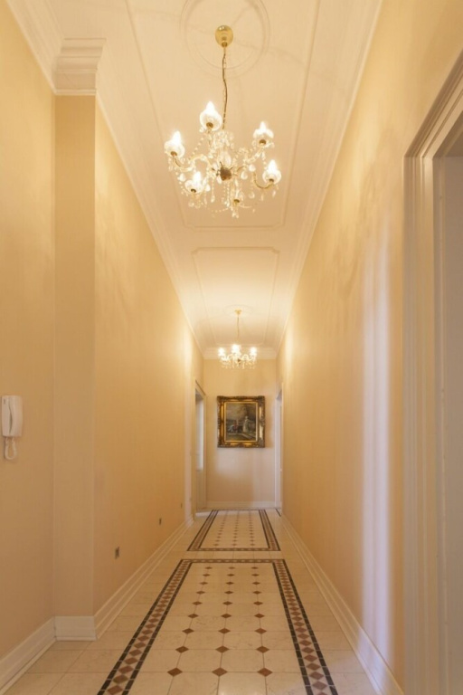 Filip Palace Luxurious Apartment