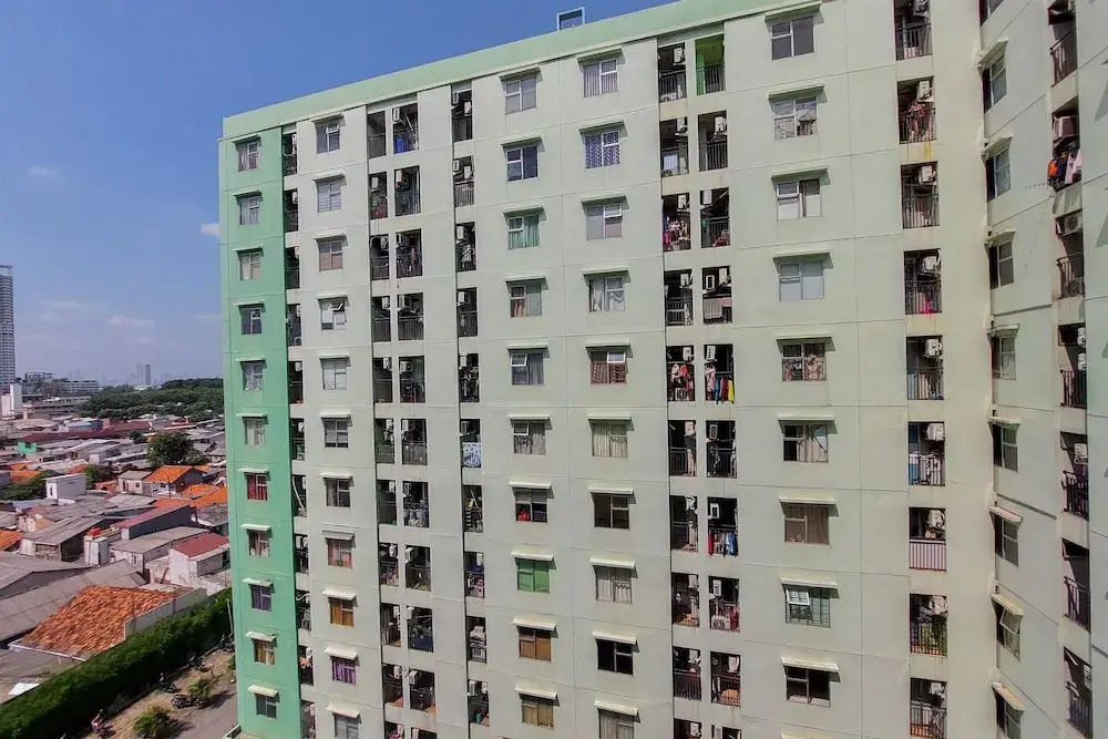Warm And Comfort Stay 2Br At Green Park View Apartment