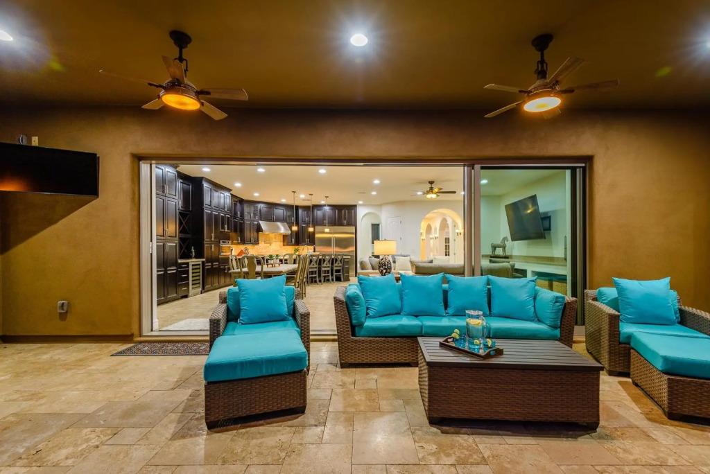 Casa Cielo 6 Bedroom Home by Redawning