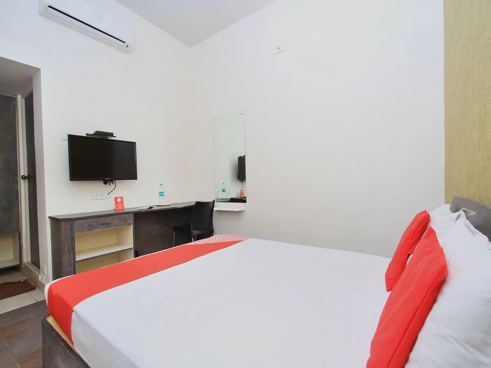 OYO 12746 Hotel Sapthagiri Nest