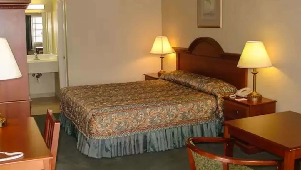 Country Inn Banning