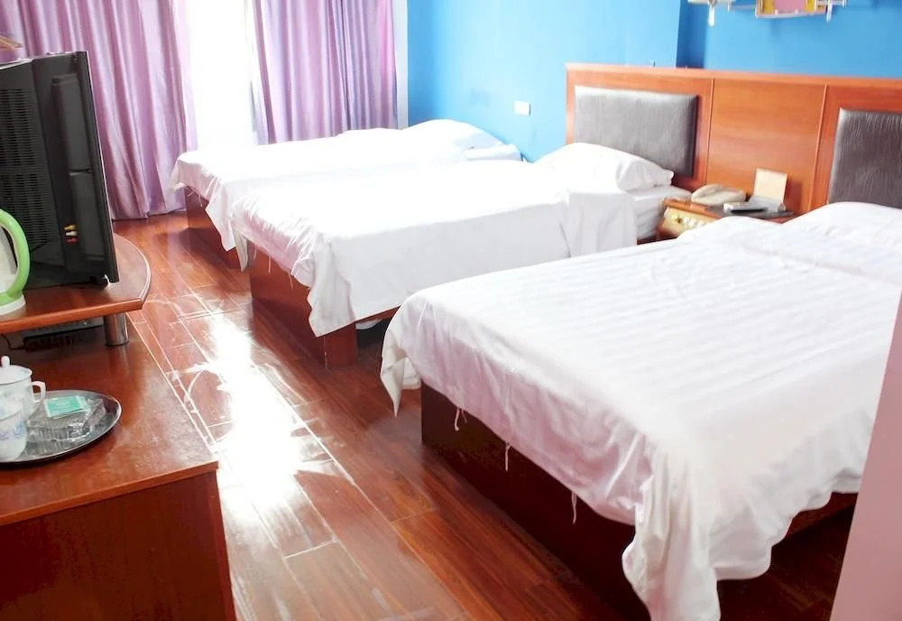 Liuzhou Maritime Hotel