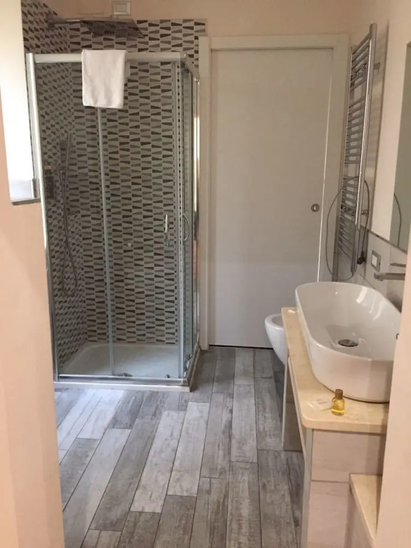 Spanish Steps Suite 128