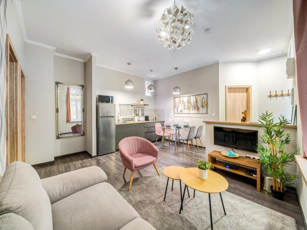 Akácfa 13 Center Budapest 2 Bedroom Apartment