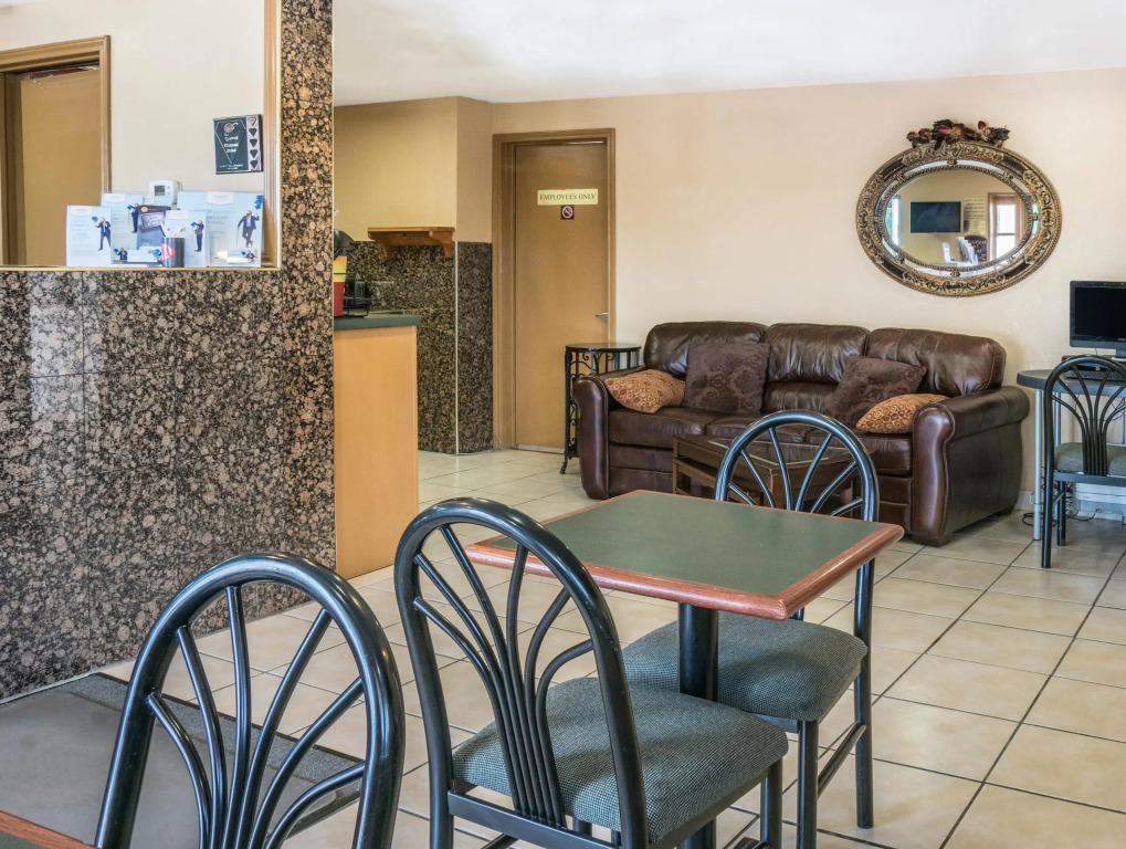 Motel 6-San Marcos, TX - North