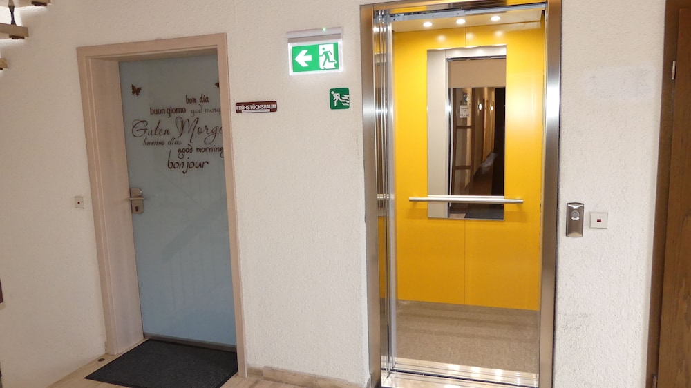 Hotel KRONE Garni
