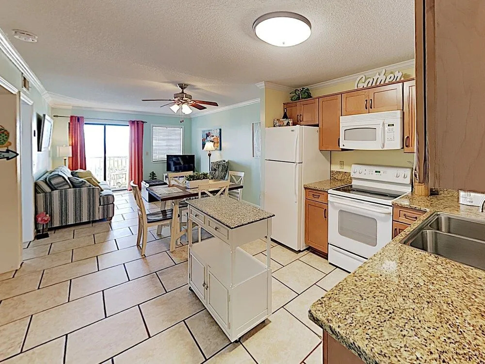 400 Plantation Rd 3309 Condo 2 Bedrooms 2 Bathrooms Condo