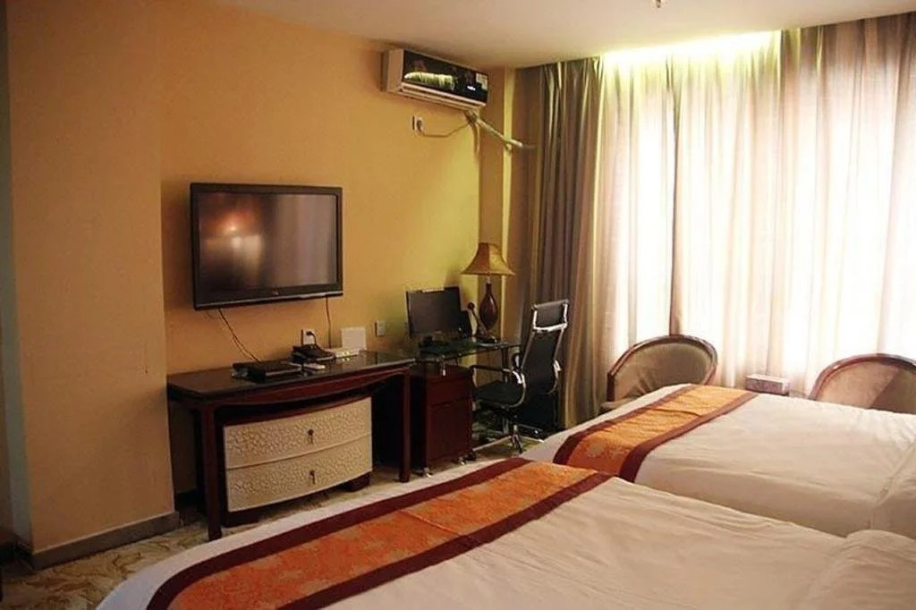 Tianyi Hotel