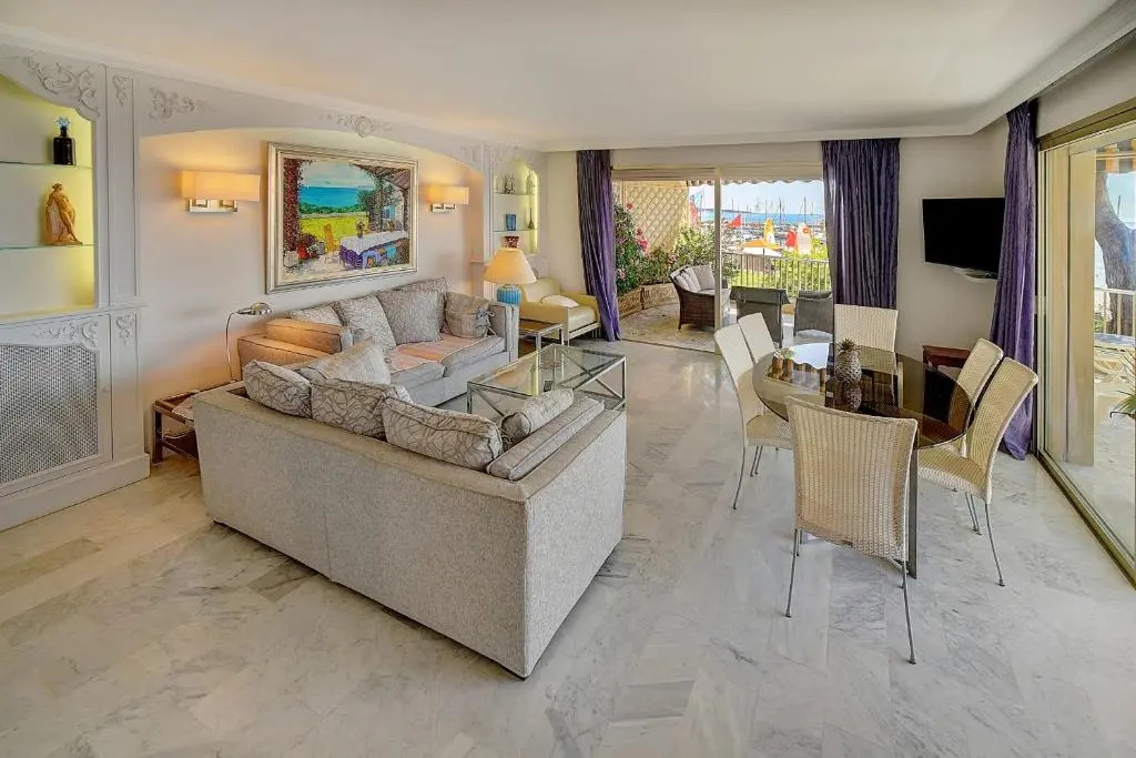 Upstays Sea View Terrace 95m2 Apartment Palm Beach