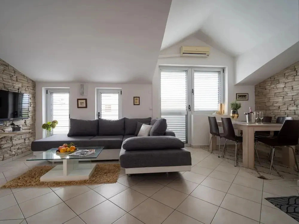 Villa in Rovinj near Beach & Old Town